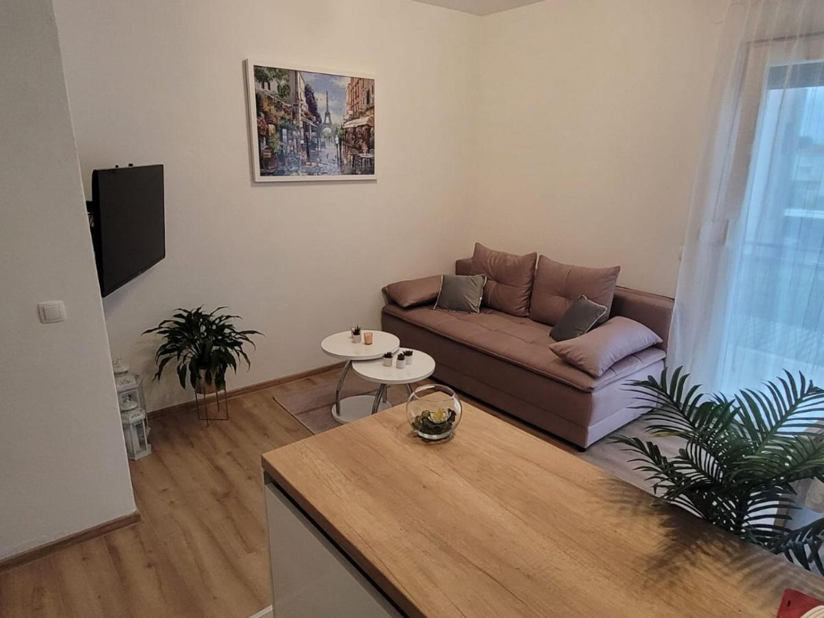 Apartment 3M Split Exteriör bild